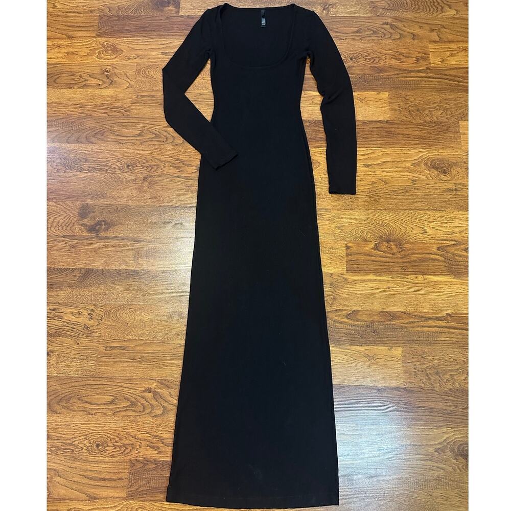 SKIMS Soft Lounge Ribbed Maxi Dress Women’s Medium Black Long Sleeve Bodycon